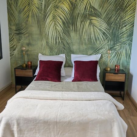 Habitacion Oasis イルン エクステリア 写真